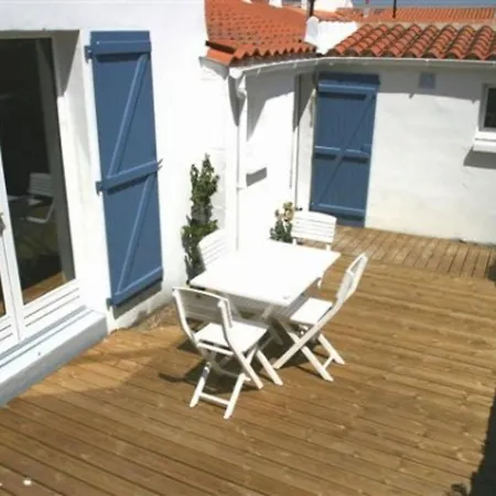Charmante Maison Rénovée Proche Port Et Plage, 3 Chambres, Cour Avec Salon De Jardin - Fr-1-331-81 Сasa de vacaciones Les Sables-dʼOlonne