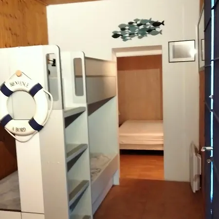 Charmante Maison Rénovée Proche Port Et Plage, 3 Chambres, Cour Avec Salon De Jardin - Fr-1-331-81 Les Sables-dʼOlonne
