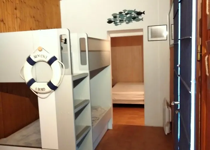 Charmante Maison Renovee Proche Port Et Plage, 3 Chambres, Cour Avec Salon De Jardin - Fr-1-331-81 Les Sables-dʼOlonne